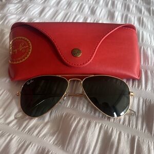 Ray ban Aviator Kids Sunglasses Gold and Black